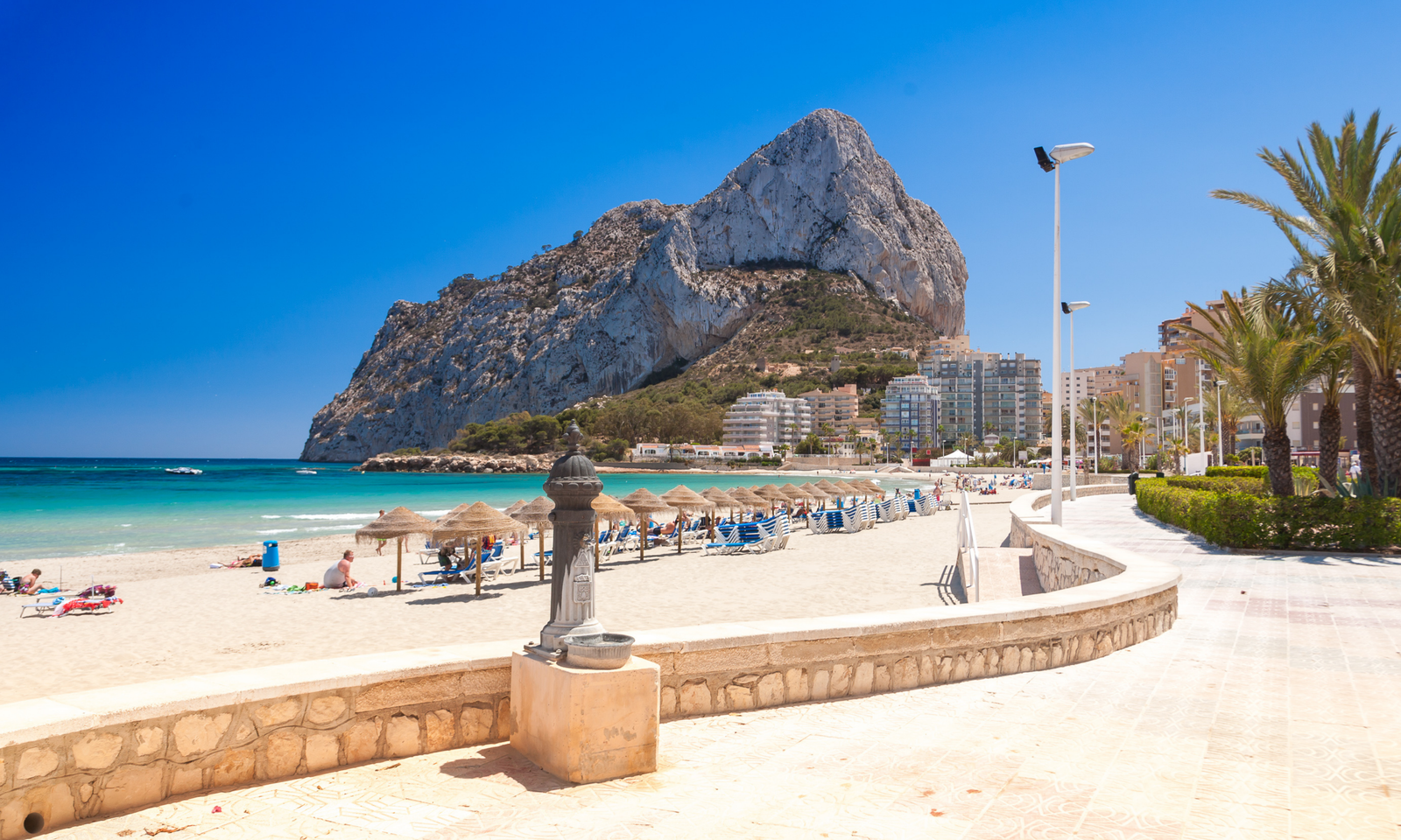 Alicante coastline with the Peñón de Ifach